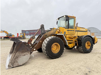 Колёсный погрузчик VOLVO L180C