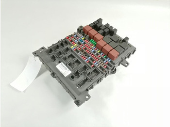 Предохранитель для Грузовиков Volvo Central electric unit 22009557: фото 2
