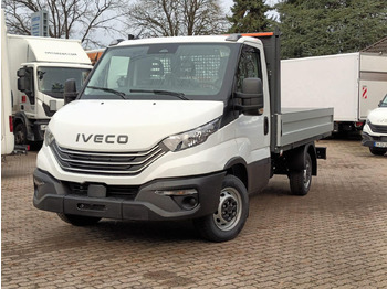 Малотоннажный бортовой грузовик IVECO Daily 35s16