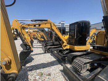 Мини-экскаватор CATERPILLAR 304CR: фото 2 Мини-экскаватор CATERPILLAR 304CR: фото 2