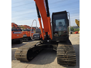 Экскаватор Hitachi ZX210: фото 3