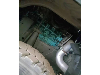 Грузовик с закрытым кузовом Sinotruk HOWO 375 6*4 Dump truck: фото 4 Грузовик с закрытым кузовом Sinotruk HOWO 375 6*4 Dump truck: фото 4