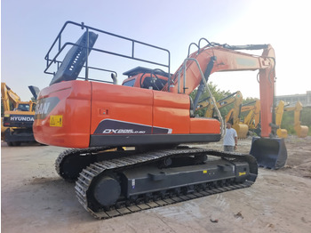 Гусеничный экскаватор DOOSAN DX225LC-9C