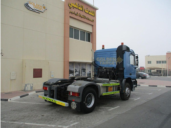 Грузовик Mercedes-Benz Actros 1840: фото 3 Грузовик Mercedes-Benz Actros 1840: фото 3