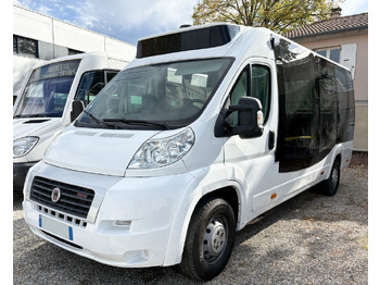 : фото в шапке страницы