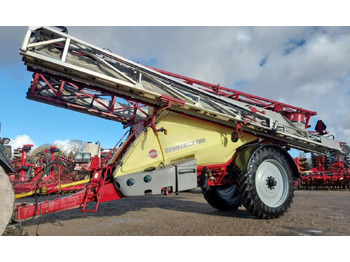 Прицепной опрыскиватель HARDI