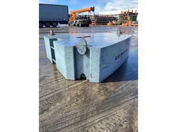 Противовес LIEBHERR