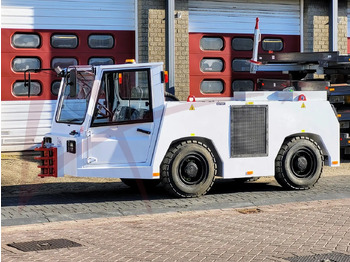 Аэродромный тягач TLD