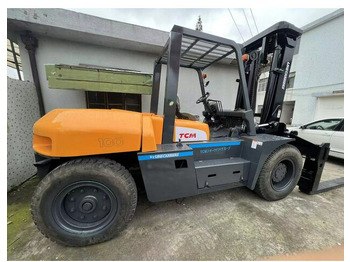 Вилочный погрузчик TCM