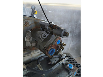 Гидравлический насос LIEBHERR