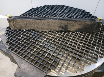 Интеркулер LIEBHERR