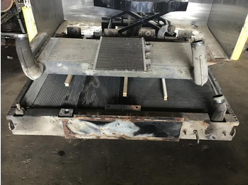 Радиатор LIEBHERR