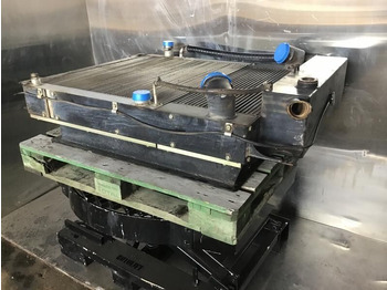 Радиатор LIEBHERR