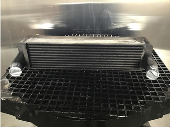 Интеркулер LIEBHERR