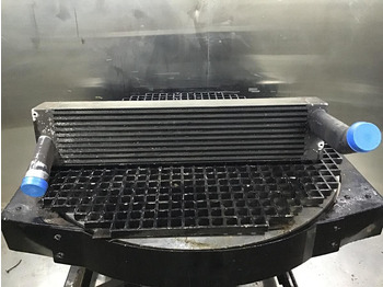 Интеркулер LIEBHERR