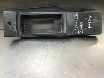 Кабина и интерьер LIEBHERR