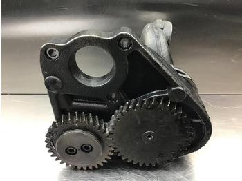 Масляный насос LIEBHERR