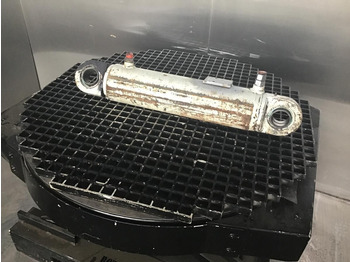 Гидравлический цилиндр LIEBHERR