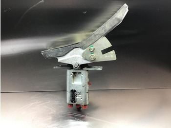 Педаль LIEBHERR