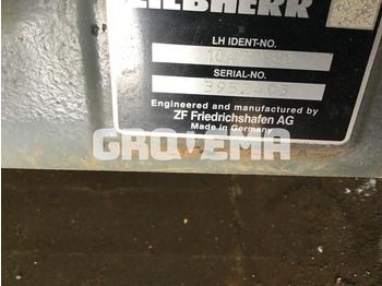 Задняя ось LIEBHERR