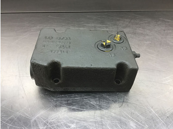 Клапан LIEBHERR