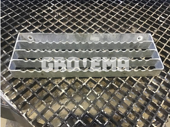 Запчасти LIEBHERR