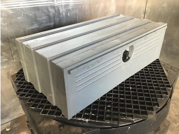 Запчасти LIEBHERR