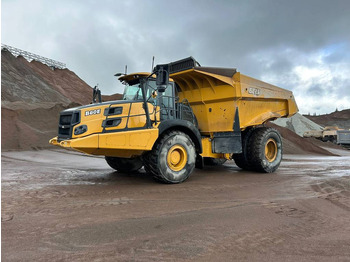 Сочленённый самосвал BELL