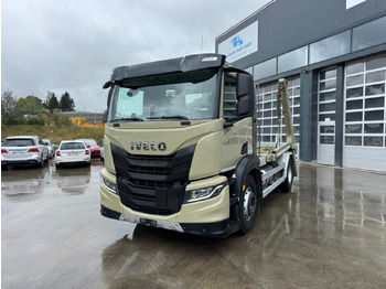 Портальный бункеровоз IVECO S-WAY