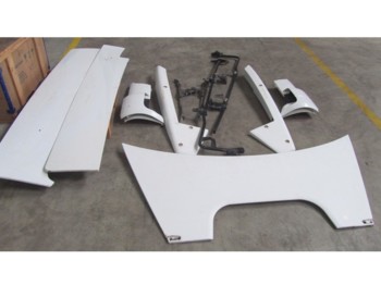 Кабина и интерьер MERCEDES-BENZ