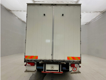 Грузовик с закрытым кузовом Scania P230: фото 5