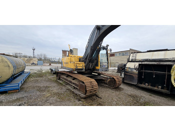 Гусеничный экскаватор VOLVO EC210BLC