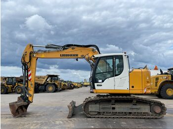 Гусеничный экскаватор LIEBHERR R 914 Compact Litronic