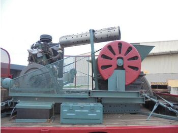 Грузовик бортовой/ Платформа