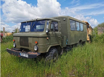 Грузовик с закрытым кузовом