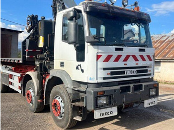 Грузовик бортовой/ Платформа IVECO EuroTrakker