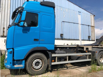 Крюковой мультилифт VOLVO FH 460