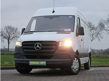 Легковой фургон MERCEDES-BENZ Sprinter 311