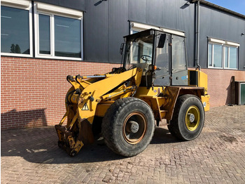 Колёсный погрузчик AHLMANN