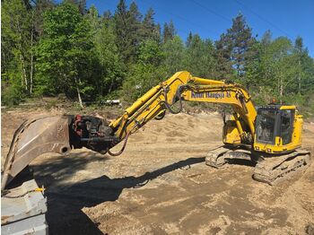 Экскаватор KOMATSU