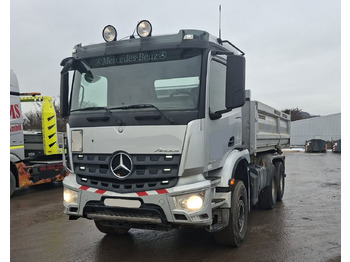 Самосвал MERCEDES-BENZ Arocs 2643