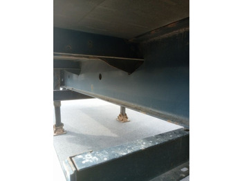 Полуприцеп-фургон Krone: фото 4