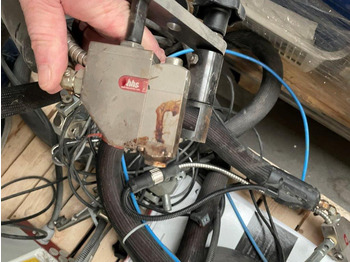 Переплетная машина Baumer HHS PreMelter XMelt XM-04-2200: фото 3