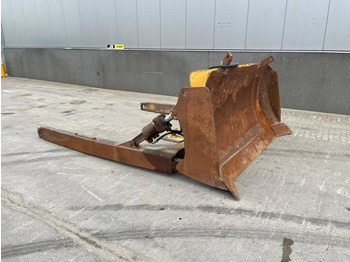 Отвал CATERPILLAR