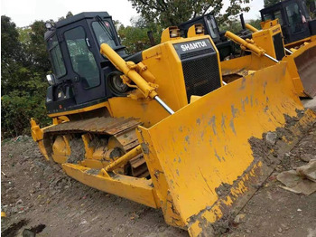 Бульдозер SHANTUI