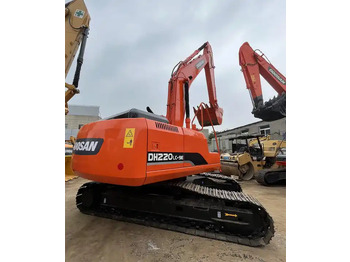 Гусеничный экскаватор DOOSAN DH220LC-9E