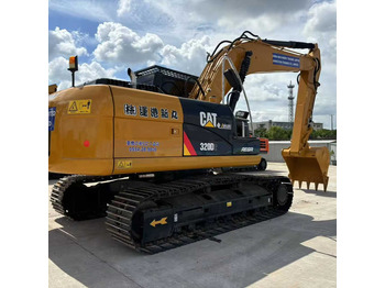 Экскаватор CATERPILLAR 320D2