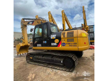 Экскаватор CATERPILLAR 320B