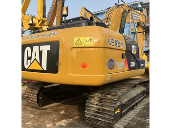 Гусеничный экскаватор CATERPILLAR 320D