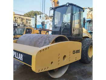 Дорожный каток CATERPILLAR